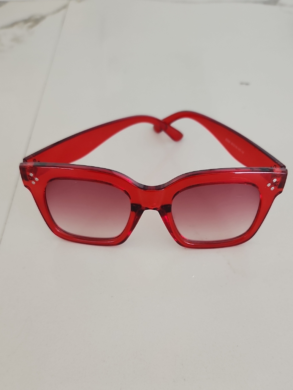 Bold Red Square Frame Sunglasses